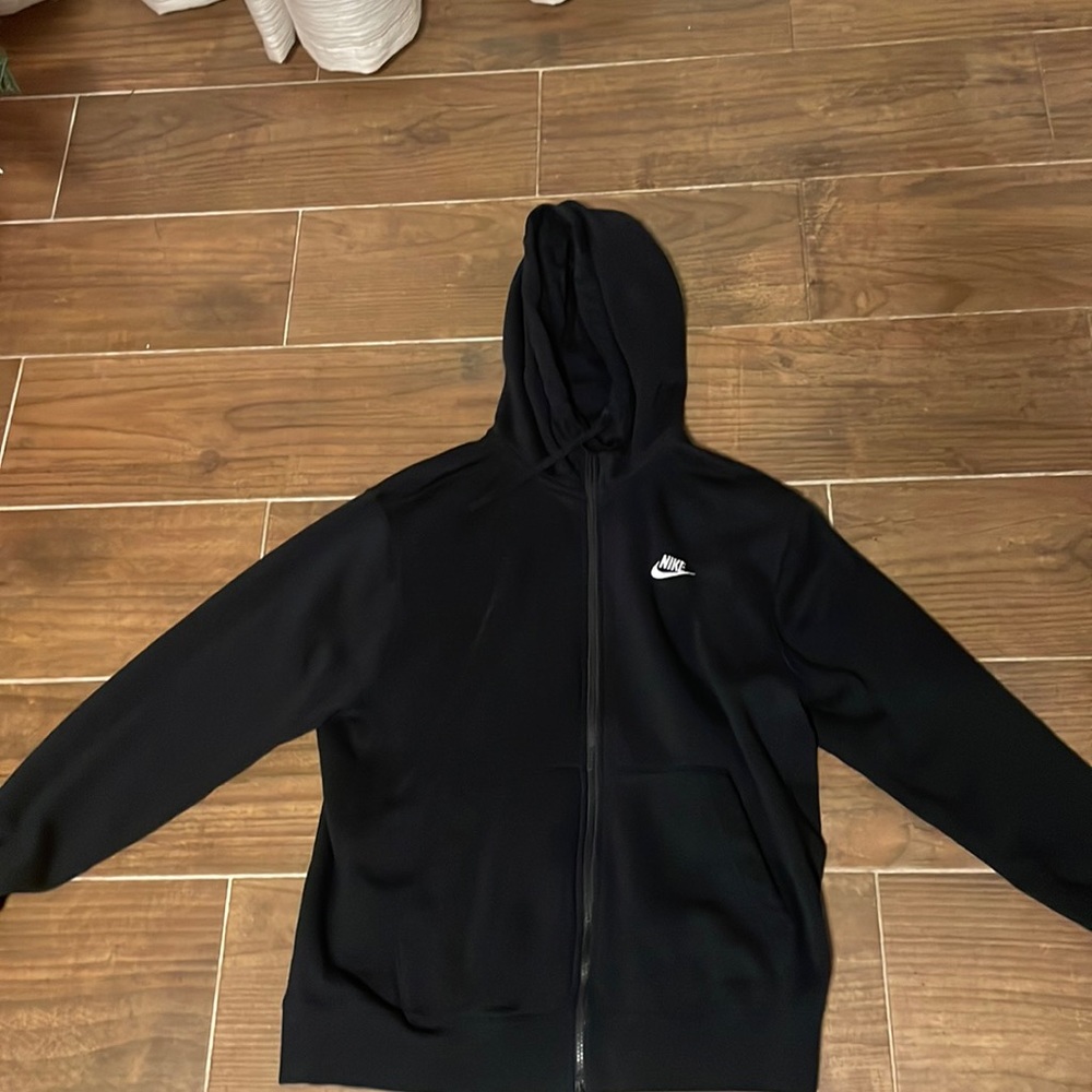 Nike black zip up jacket large